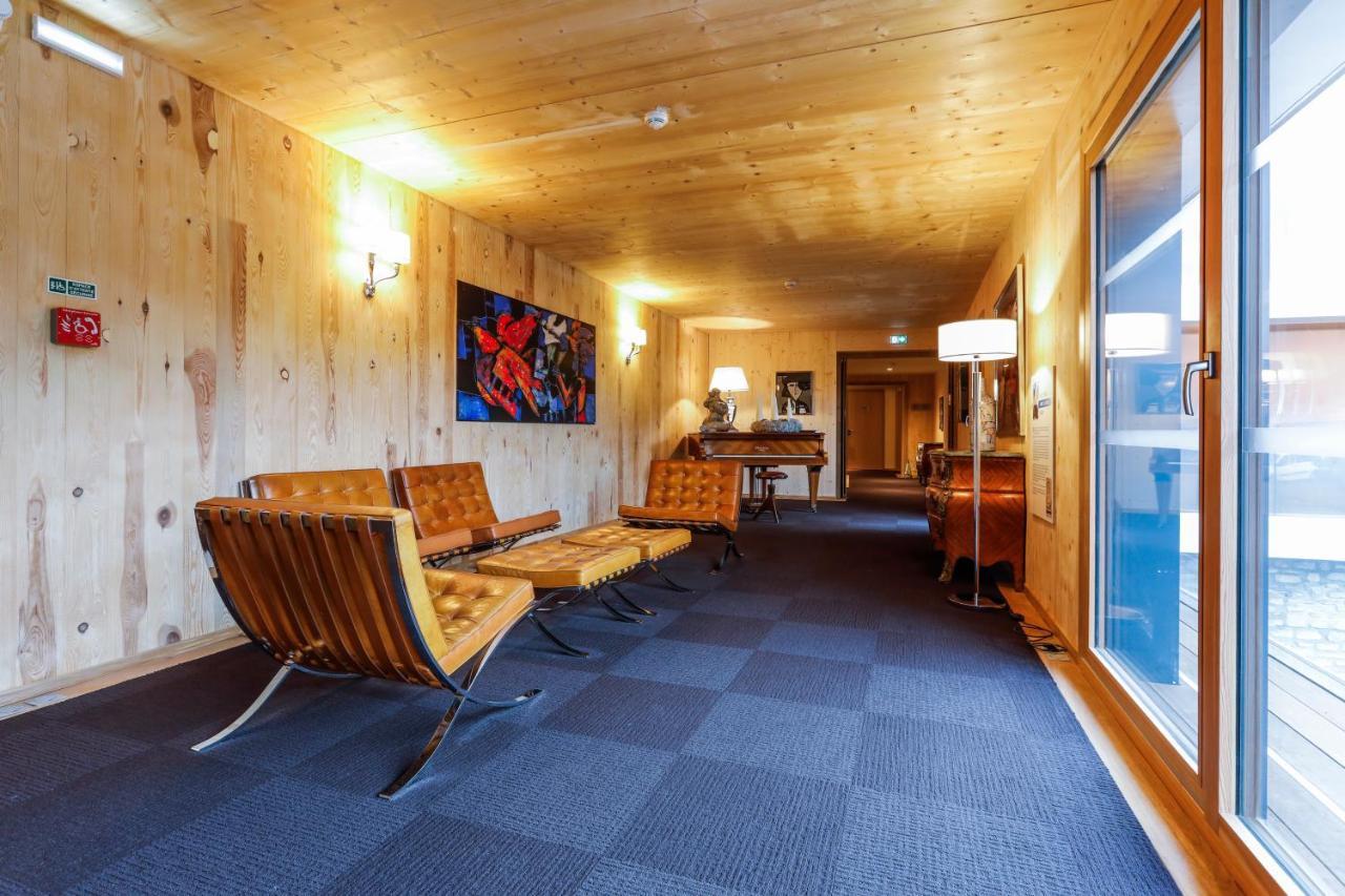 Auberge Saint Walfrid Hotel Restaurant & Spa Sarreguemines Esterno foto
