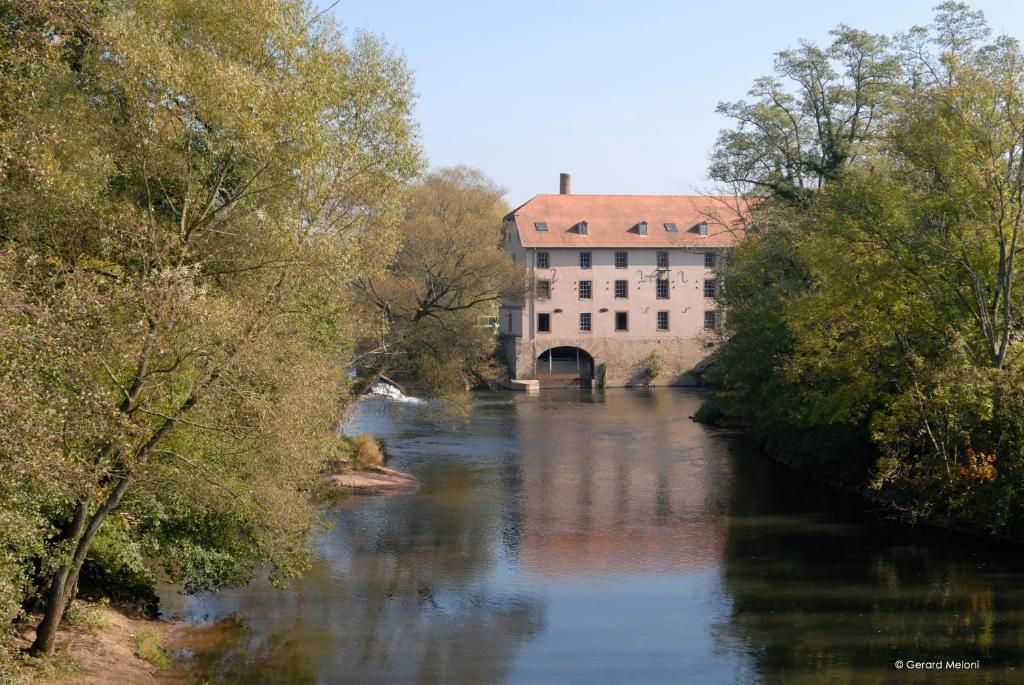Auberge Saint Walfrid Hotel Restaurant & Spa Sarreguemines Esterno foto