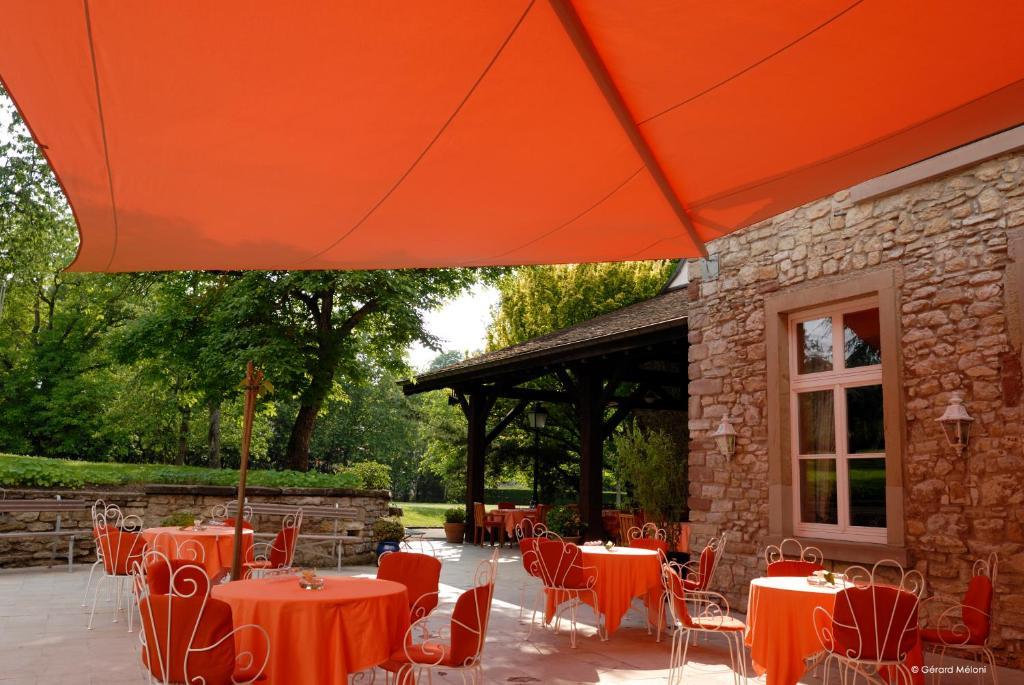 Auberge Saint Walfrid Hotel Restaurant & Spa Sarreguemines Esterno foto