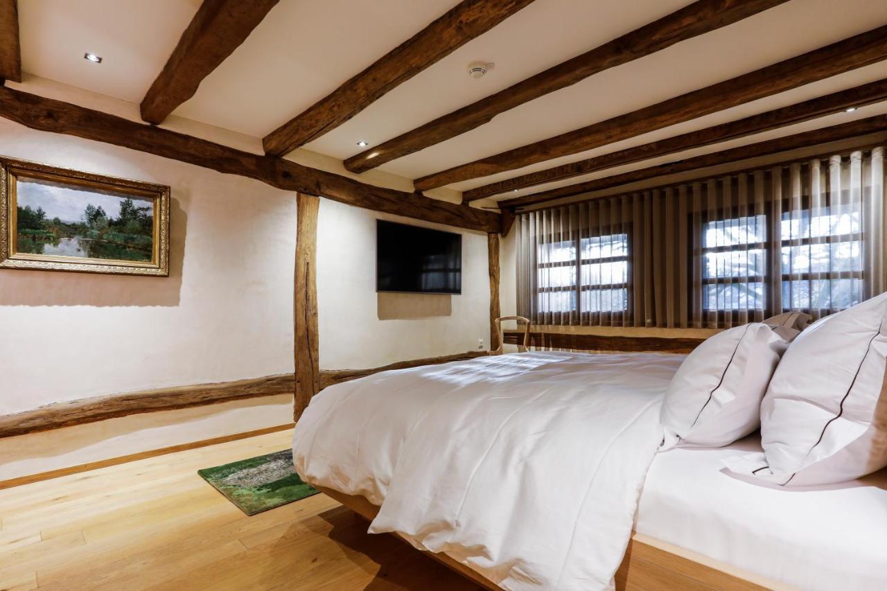 Auberge Saint Walfrid Hotel Restaurant & Spa Sarreguemines Esterno foto